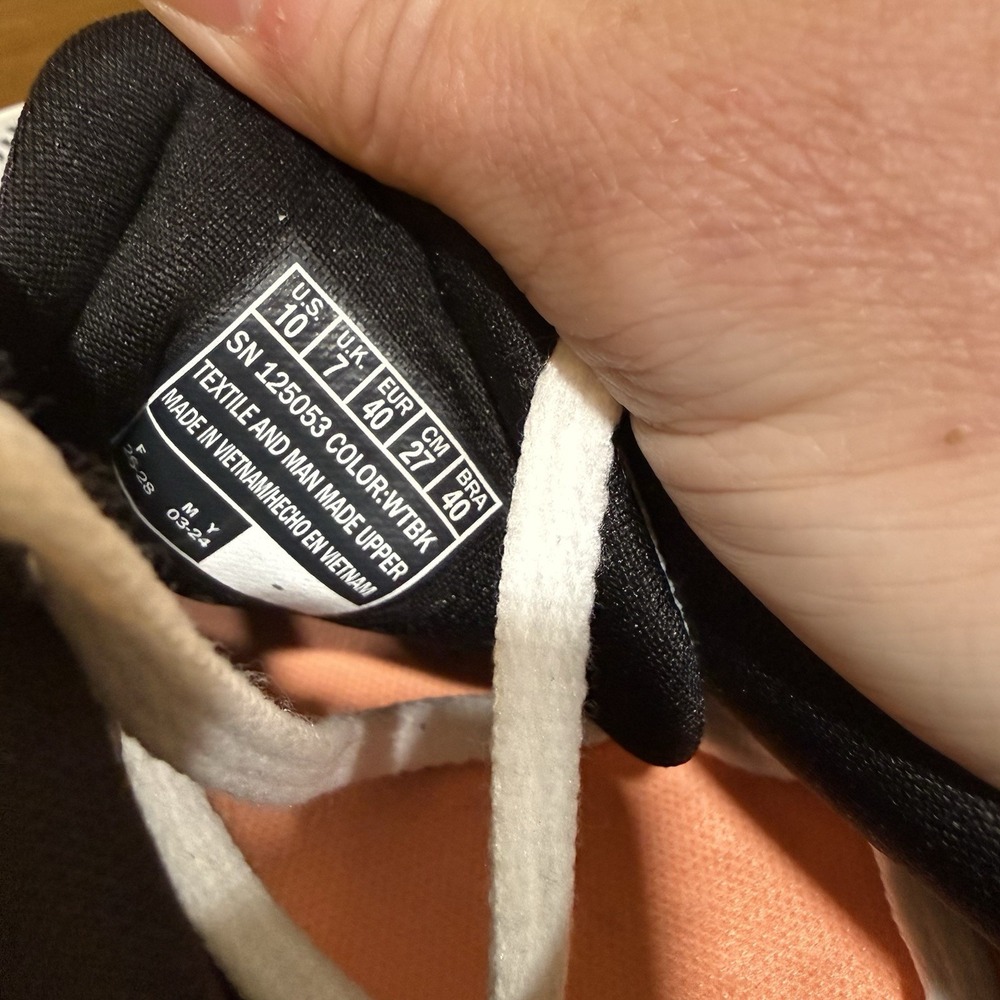 Skechers GO WALK MAX WALKER- VEA 125053 Women's Size 10 White Black Orange - Picture 7 of 11